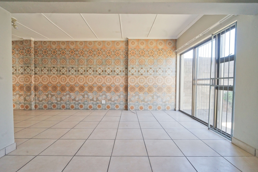 8 Bedroom Property for Sale in Gonubie Eastern Cape